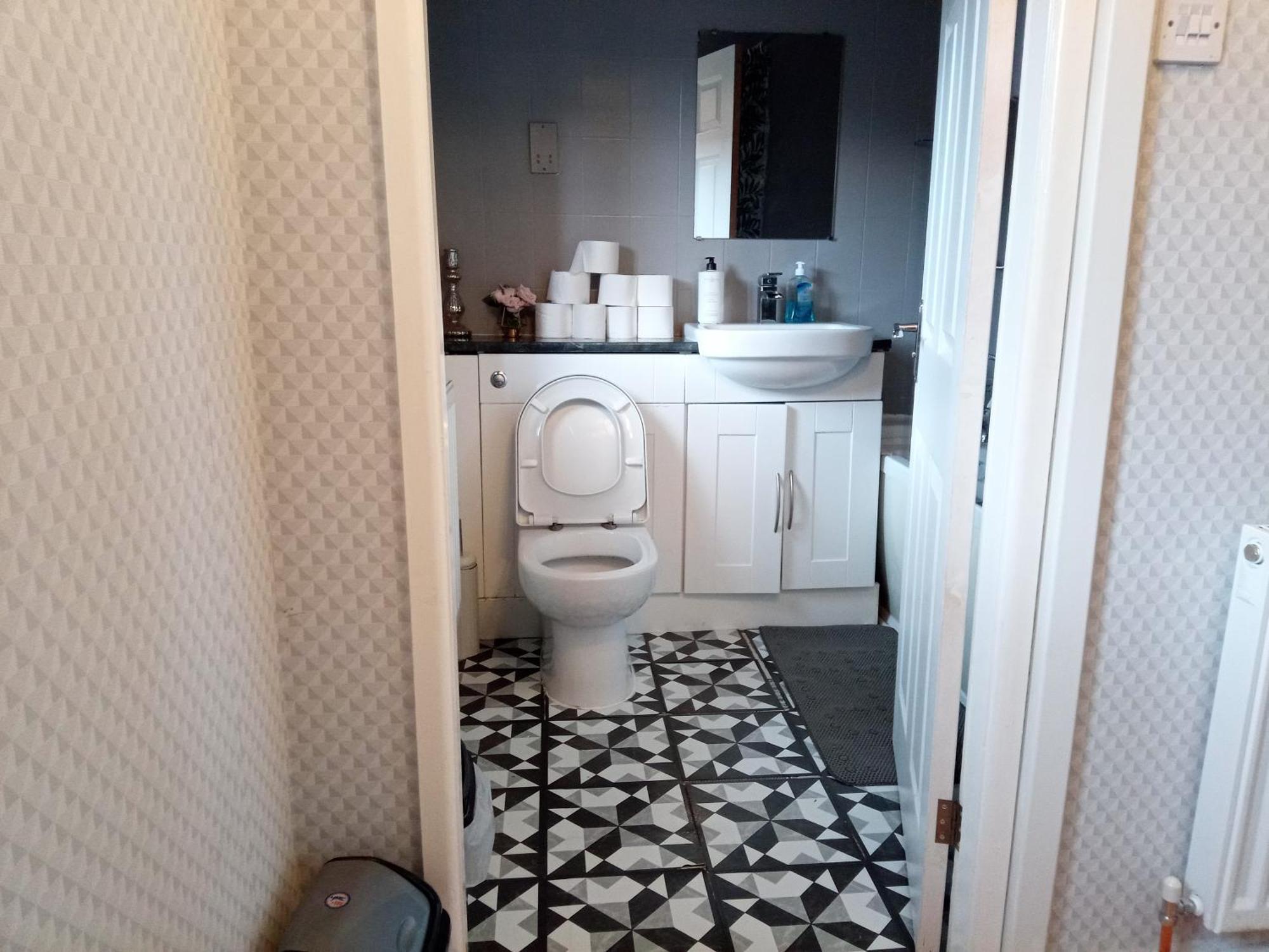 Beautiful 2-Bed House In Bolton With Free Parking Villa Eksteriør bilde