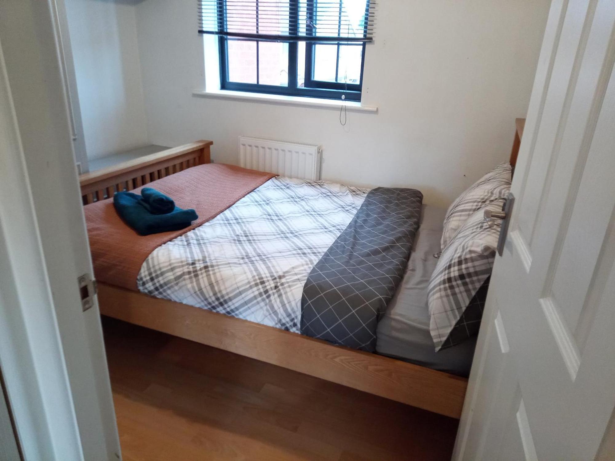 Beautiful 2-Bed House In Bolton With Free Parking Villa Eksteriør bilde