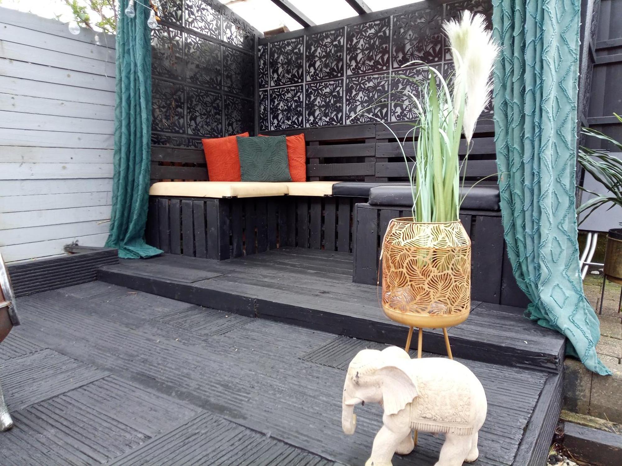 Beautiful 2-Bed House In Bolton With Free Parking Villa Eksteriør bilde