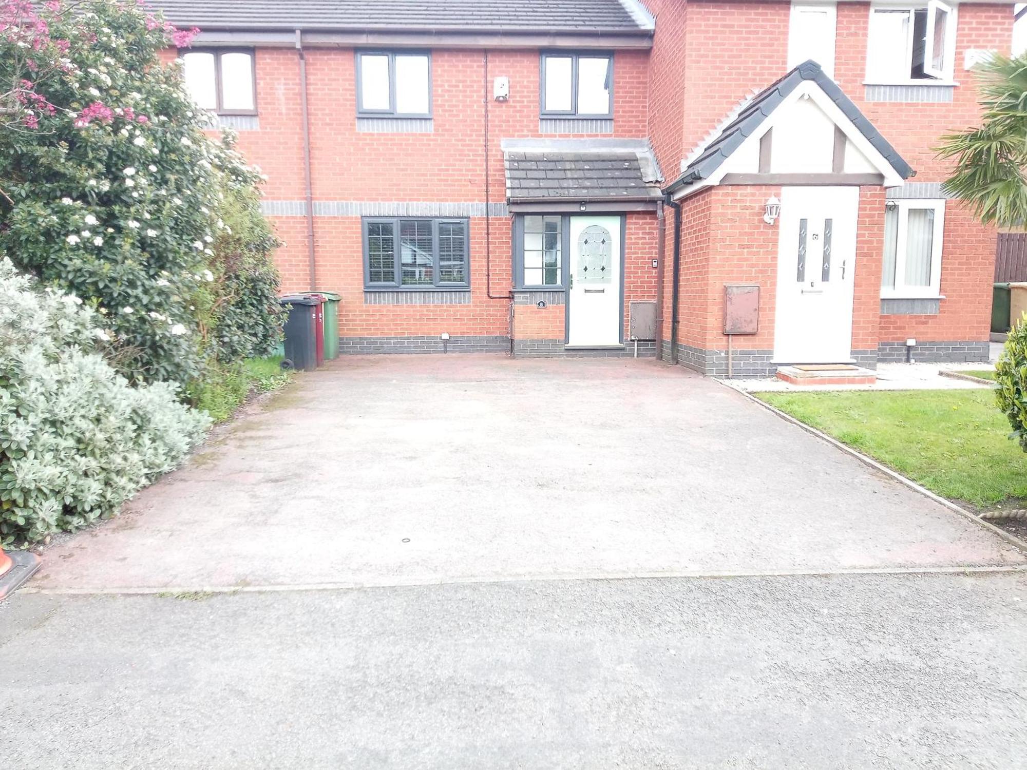 Beautiful 2-Bed House In Bolton With Free Parking Villa Eksteriør bilde